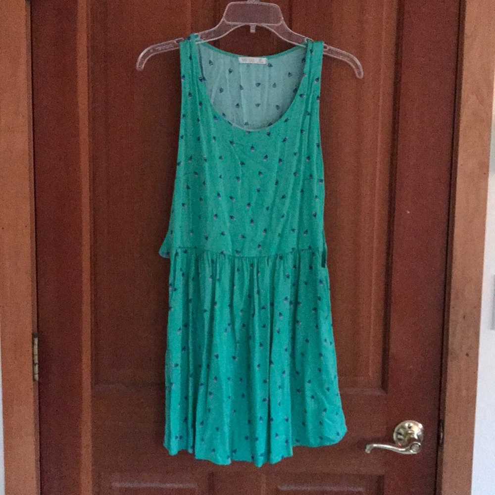 Mini, open side with button dress